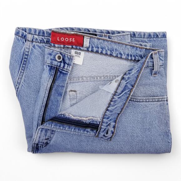 *VINTAGE* LEVI'S SilverTab Loose Fit 1997 Denim Shorts - Size 38 - Picture 4 of 12